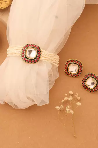 Pearl Choker with Square Kundan Stone Pendant