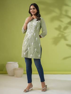 Janasya women's sage green cotton chikankari regular tunic 1