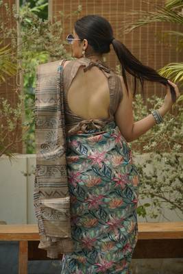 Dusty green cotton blend floral print golden woven border saree with unstitched blouse piece 4