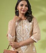Janasya women's beige cotton chikankari regular tunic