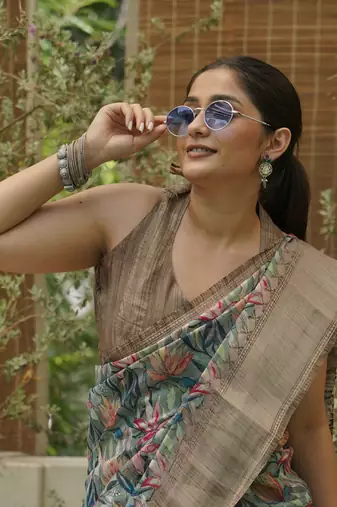 Dusty green cotton blend floral print golden woven border saree with unstitched blouse piece