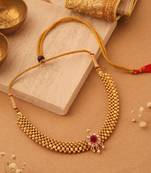 Curvy Blossom Gold-Plated Necklace