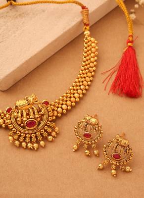 Gold-Plated Tushi Necklace with Elephant Pendant 5