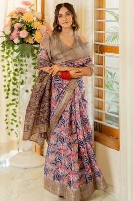 Dusty rose pink cotton blend floral print golden woven border saree with unstitched blouse piece 3