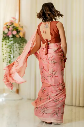 Peach pink chiffon leaf print/floral print plain saree with unstitched blouse piece