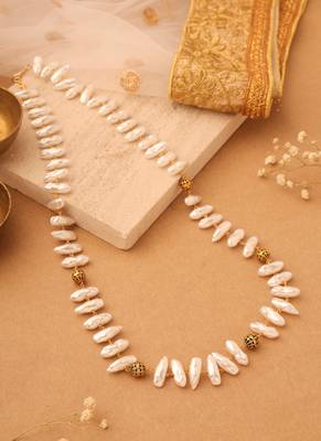 White Unshaped Pearl and Gold Beaded Necklace 1