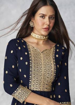 Navy Blue embroidered Nyra Cut ethnic set. 2