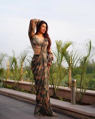 Beautiful Multi Colour Georgette Fabric Digital Print Ready To Wear Saree  2