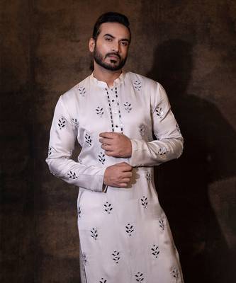Grey linen satin kurta pajama 4