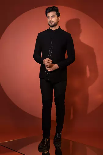 Black bandhgala set