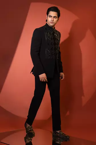 Black motif bandhgala