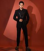 Black suiting blazer set