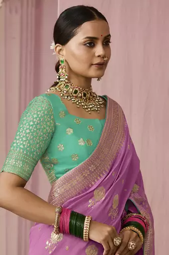 Viscose Mauve Weaving Floral Printed Saree