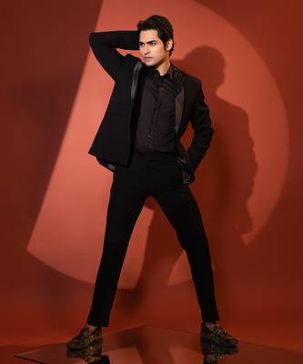Black suiting blazer set 2