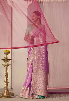 Viscose Mauve Weaving Floral Printed Saree 4