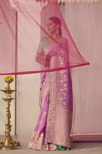 Viscose Mauve Weaving Floral Printed Saree