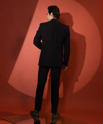 Black suiting blazer set 4