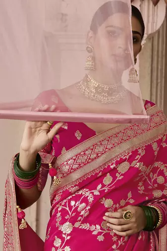 Rani Pink Viscose Weaving Floral Printed Saree