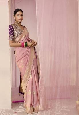 Light Pink Weaving Floral Printed Viscose Saree 2