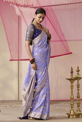Viscose Weaving Floral Printed Lavender Saree 2
