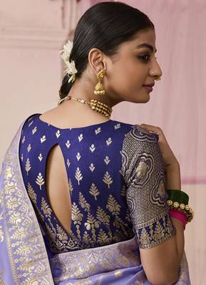 Viscose Weaving Floral Printed Lavender Saree 4