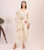 Cream hand printed cotton kurta set with organza dupatta