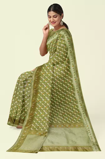 Green woven cotton silk saree with blouse