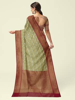 Off white woven cotton silk saree with blouse 3