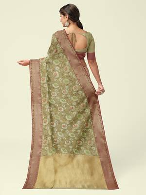 Beige woven cotton silk saree with blouse 3