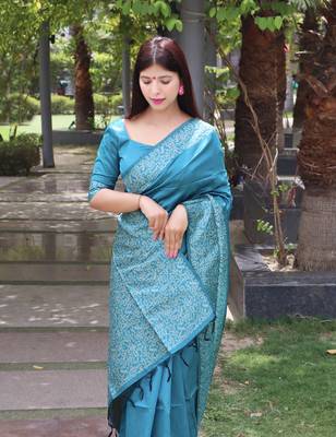 Sky Blue banarasi Style Indian Treaditional silk blend saree with Beautiful Blouse 2