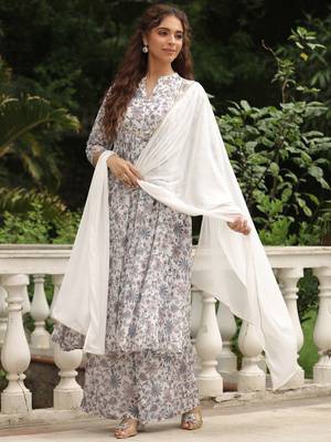 Janasya women's white georgette floral printed a-line kurta set 3