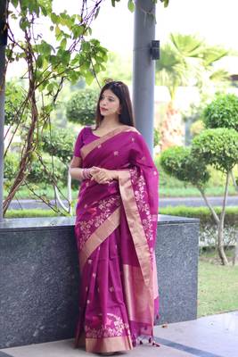 Wine Faux Linen Floral Printed Zari pallu Border Saree with Blouse 1