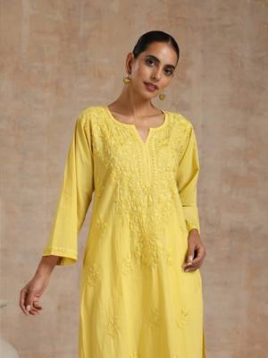 Cotton  solid women's long kurta - yellow 3