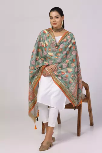 Digital print lilen blend zari dupatta for women and girls to wear on gown chaniya choli kurti etc
