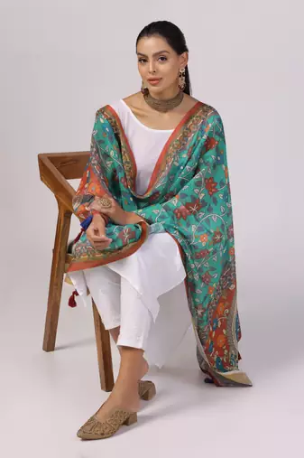 Digital print lilen blend zari dupatta for women and girls to wear on gown chaniya choli kurti etc