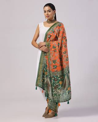 Digital print lilen blend zari dupatta for women and girls to wear on gown chaniya choli kurti etc 2