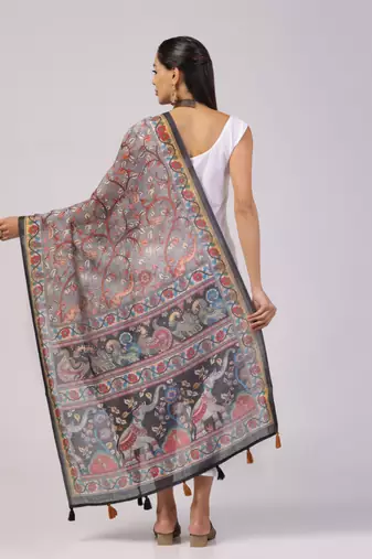 Digital print lilen blend zari dupatta for women and girls to wear on gown chaniya choli kurti etc