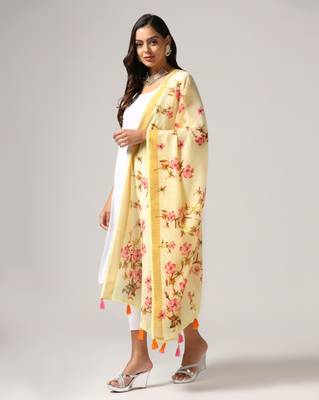 Digital print lilen blend zari dupatta for women and girls to wear on gown chaniya choli kurti etc 2