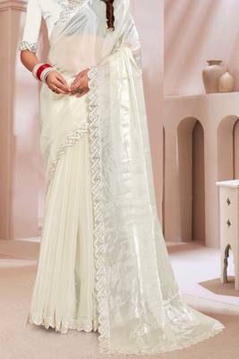Embroidered Border Chinon Chiffon Saree In Cream With Matching Blouse Piece 4