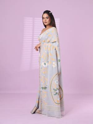 Grey cotton soft saree with foliage design 2
