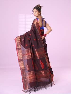 Brown cotton handspun soft saree with zari border 3