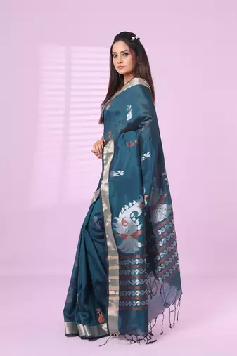 Emerald green silk matka soft saree with nakshi motifs