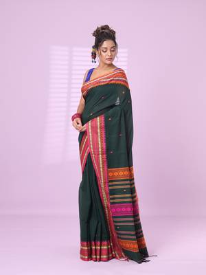 Bottle green cotton handspun soft saree with texture border 2