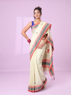 Ecru cotton handspun soft saree with texture pattern 1