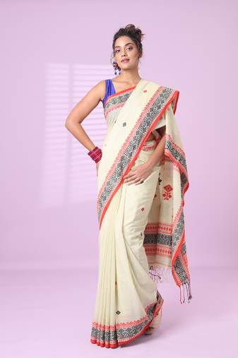 Ecru cotton handspun soft saree with texture pattern