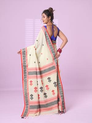 Ecru cotton handspun soft saree with texture pattern 3