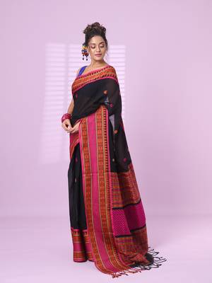 Black cotton handspun soft saree with paisley motifs 2