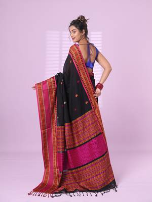 Black cotton handspun soft saree with paisley motifs 3