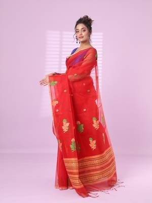 Red muslin saree with floral designs 2