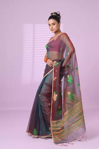 Green muslin duel-tone saree with floral designs